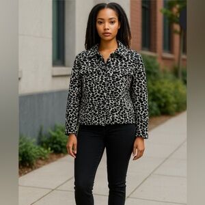 Leslie Stuart jacket. Zip- up. Beautiful. Size 10.